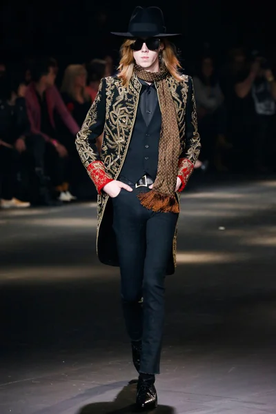 Look 81